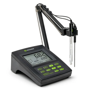 pH/ORP/Temp Bench Meter