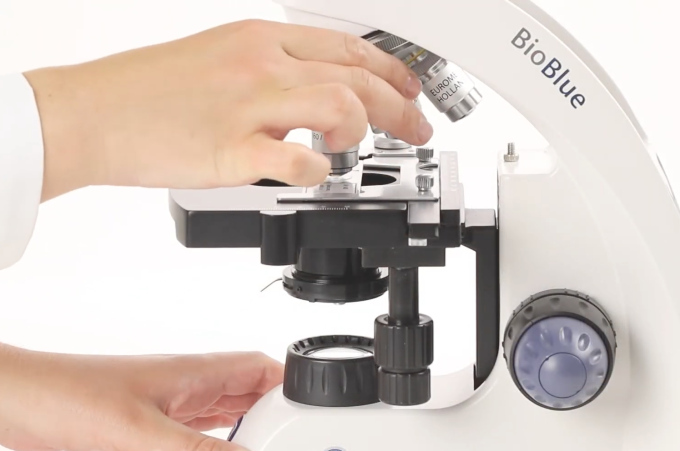 Microscope Trinocular BB.4253